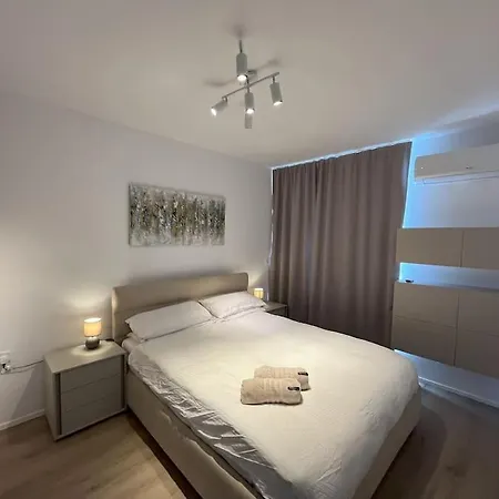 Designer 2br With Panoramic Sea Views In St Pauls Bay Apartament St. Paul's Bay