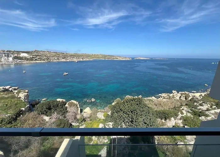 Designer 2br With Panoramic Sea Views In St Pauls Bay شقة *