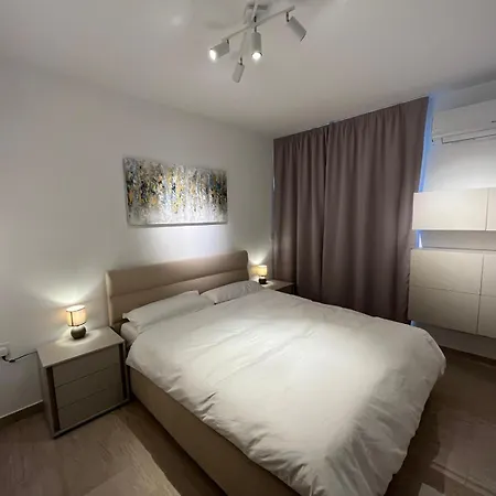 Apartment Designer 2br With Panoramic Sea Views In St Pauls Bay *