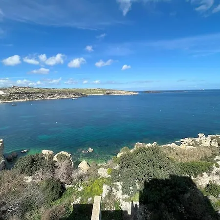 Designer 2br With Panoramic Sea Views In St Pauls Bay