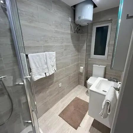 Designer 2br With Panoramic Sea Views In St Pauls Bay セント・ポールズ・ベイ